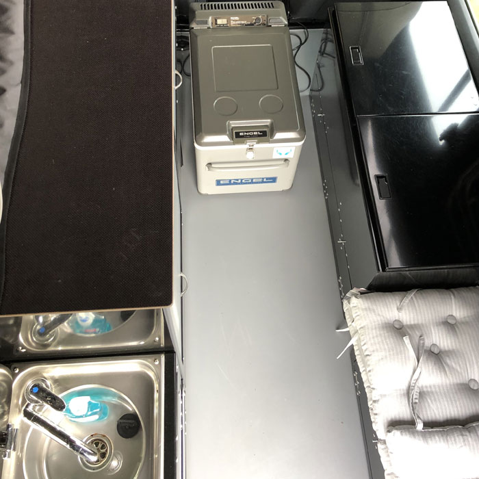 CAMPERVAN CONVERSIONS Sink with running water